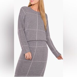 New! Halogen Gray Knit Top and Skirt Set Size Small